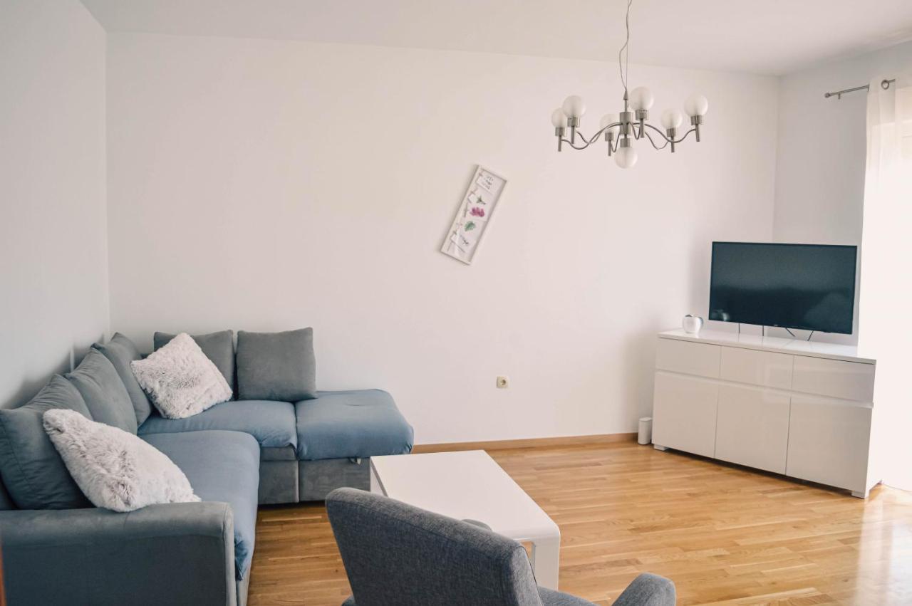 Apartment Valentina Zadar Bagian luar foto